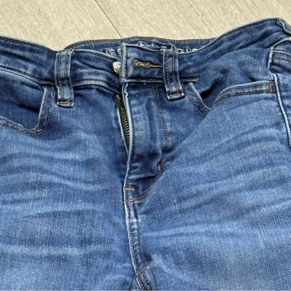 American Eagle Outfitters Super Hi-Rise Jegging Crop Blue Jeans - Picture 4 of 11